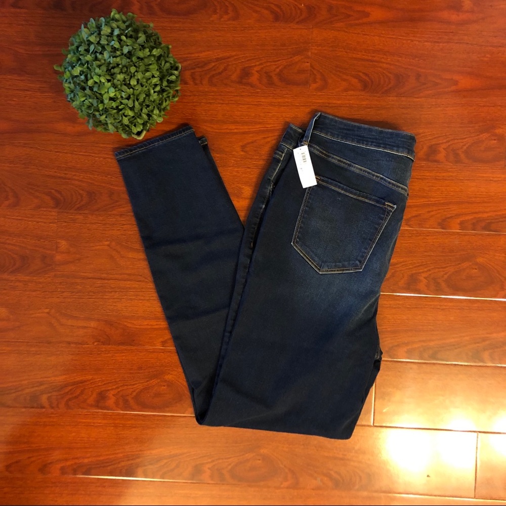NWT Old Navy Jeans Size: 16 LONG